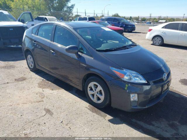  Salvage Toyota Prius