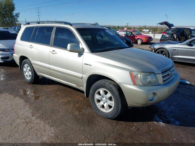  Salvage Toyota Highlander