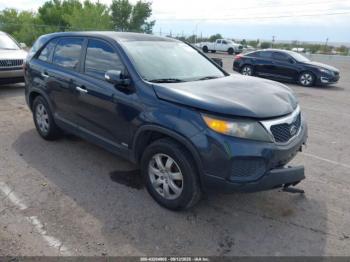  Salvage Kia Sorento