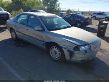  Salvage Volvo S80