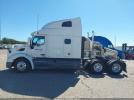 Peterbilt 579 Image 9