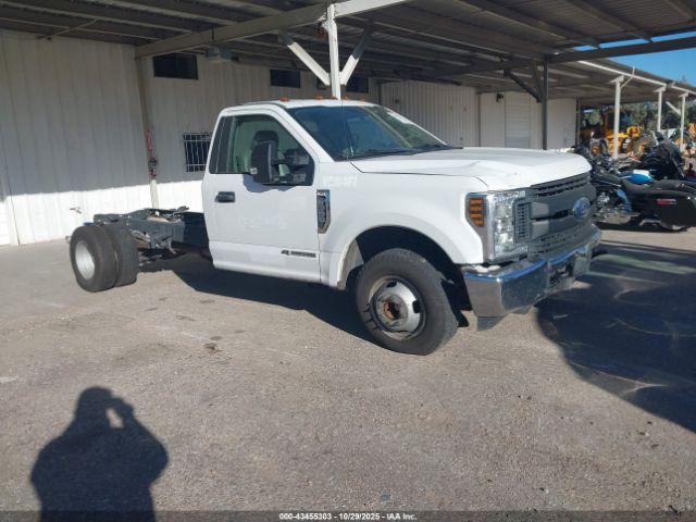  Salvage Ford F-350