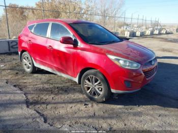  Salvage Hyundai TUCSON