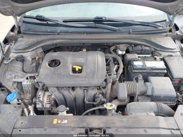 Hyundai ELANTRA Sel Image 6