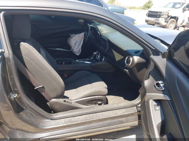 Chevrolet Camaro 1lt Image 13