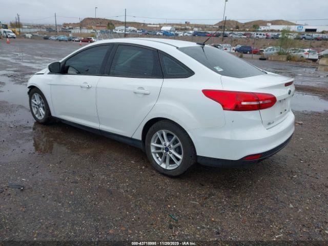 Ford Focus Se Image 9