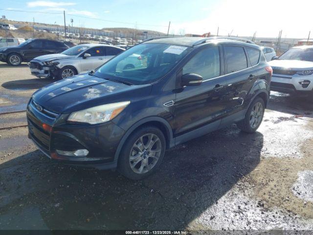 Ford Escape Titanium Image 7