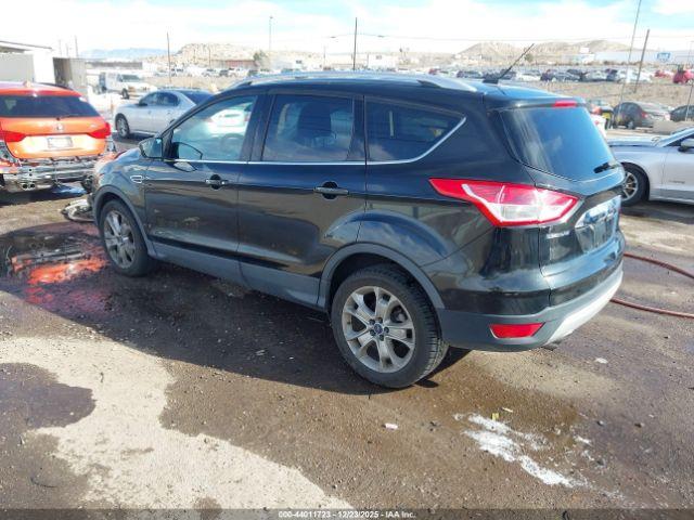 Ford Escape Titanium Image 5