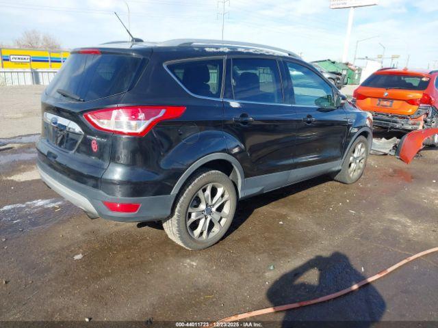 Ford Escape Titanium Image 11