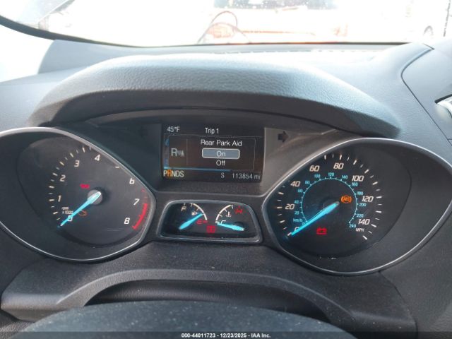 Ford Escape Titanium Image 3