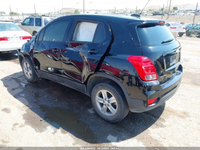 Chevrolet Trax Awd Ls Image 2
