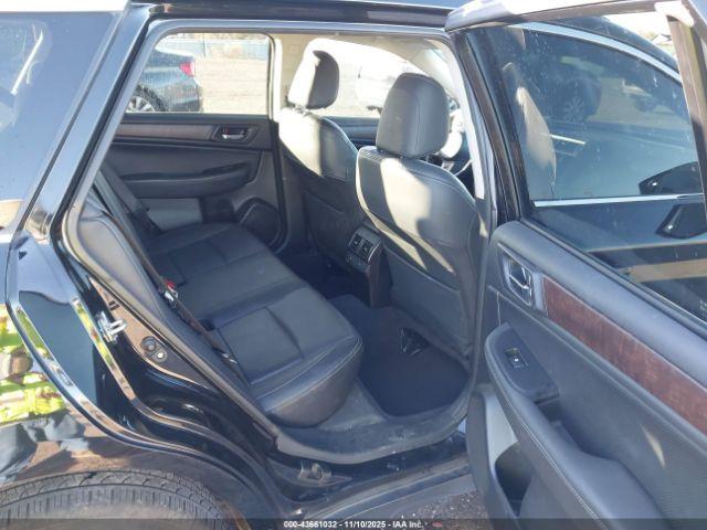 Subaru Outback 2.5i Limited Image 6