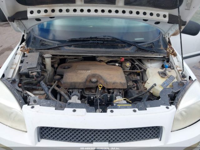 Chevrolet Uplander Cargo Image 3