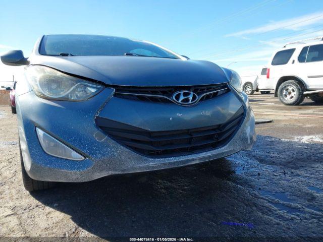 Hyundai ELANTRA Gs Image 6