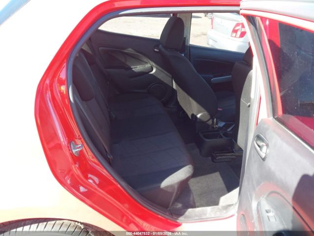 Mazda Mazda2 Sport Image 10