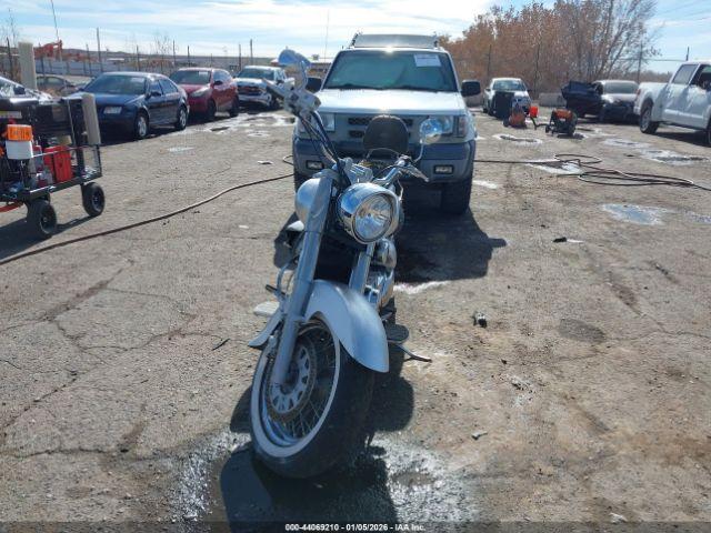 Suzuki Vl800 Image 6