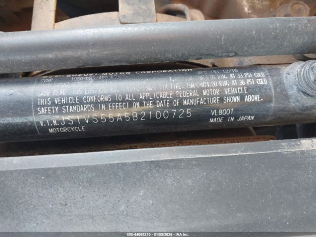 Suzuki Vl800 Image 16