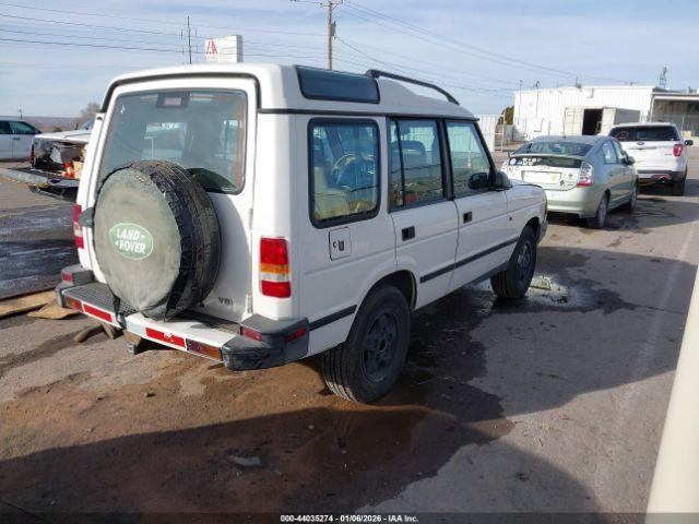 Land Rover Discovery Image 6