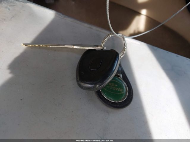 Land Rover Discovery Image 9