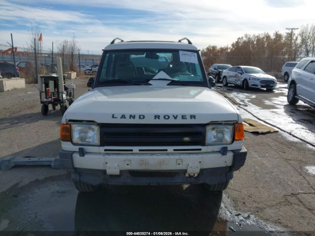 Land Rover Discovery Image 2