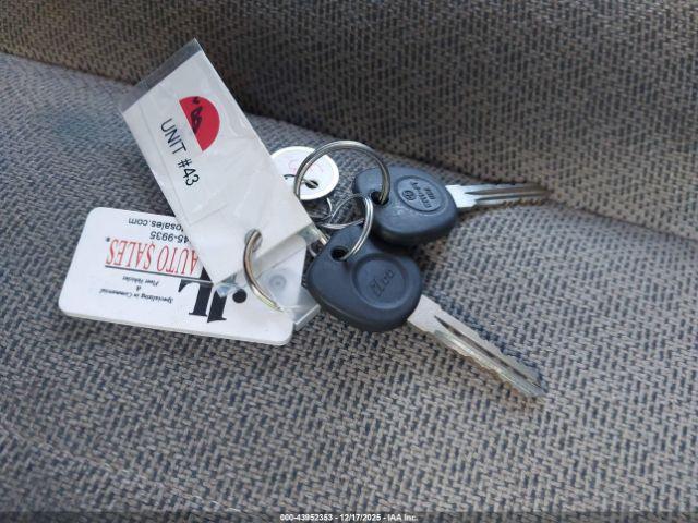 GMC Savana Work Van Image 15