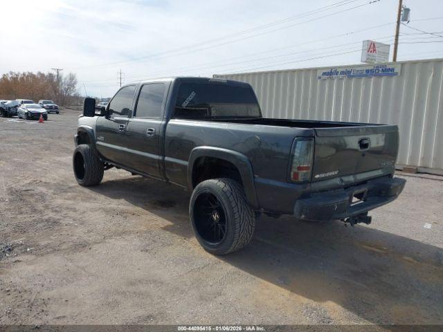 Chevrolet Silverado 2500 Ls Image 7