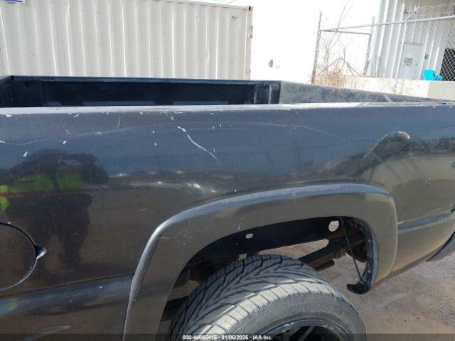 Chevrolet Silverado 2500 Ls Image 15