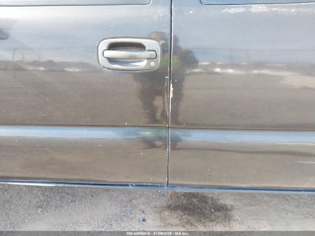 Chevrolet Silverado 2500 Ls Image 14