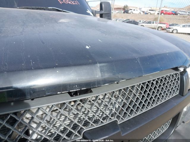 Chevrolet Silverado 2500 Ls Image 17