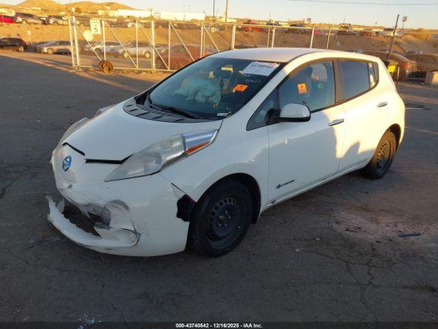 Nissan LEAF S Image 6