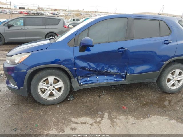 Chevrolet Trax Ls Image 5