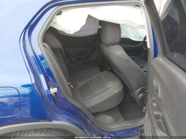 Chevrolet Trax Ls Image 9