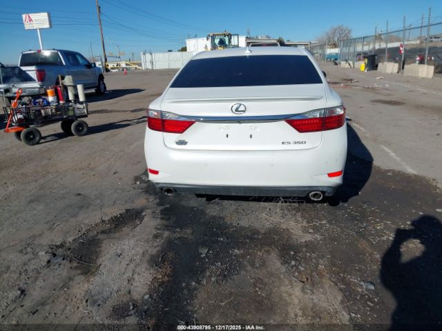 Lexus Es Image 15