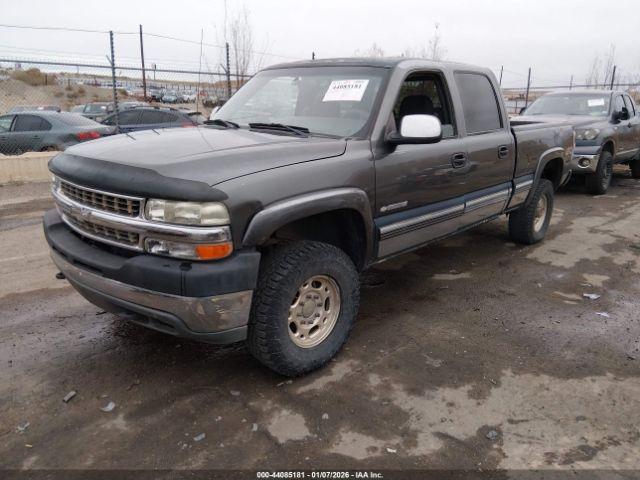 Chevrolet Silverado 2500 Image 4
