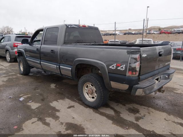 Chevrolet Silverado 2500 Image 2