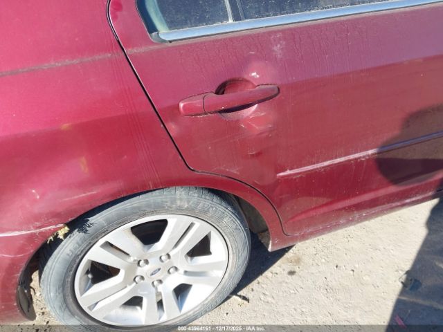 Ford Fusion Sel Image 11