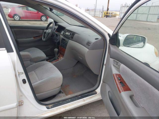 Toyota Corolla Le Image 2