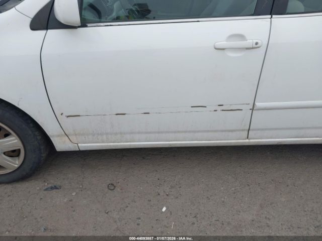 Toyota Corolla Le Image 5