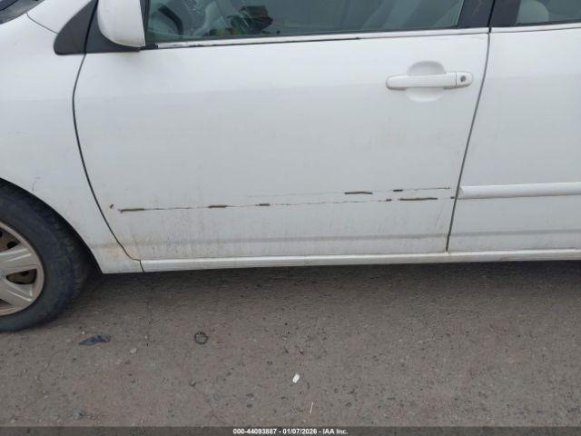 Toyota Corolla Le Image 5