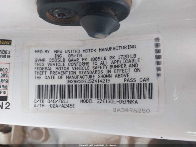 Toyota Corolla Le Image 8