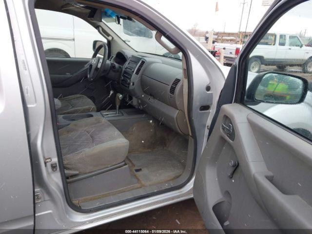 Nissan Frontier S Image 11